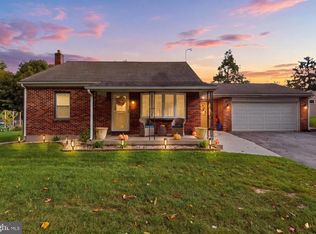 1031 Trinity Rd, York, PA 17408