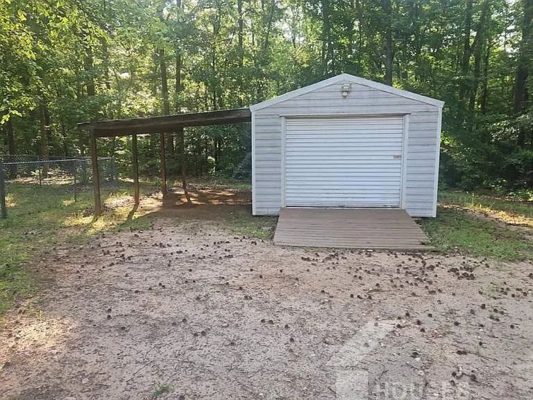 108 Forrest Dr — Photo 16