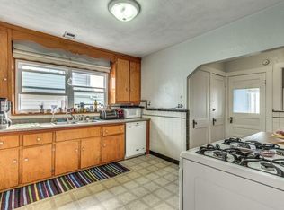 38 6th St #2, Medford, MA 02155