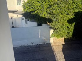 2514 N Glenoaks Blvd, Burbank, CA