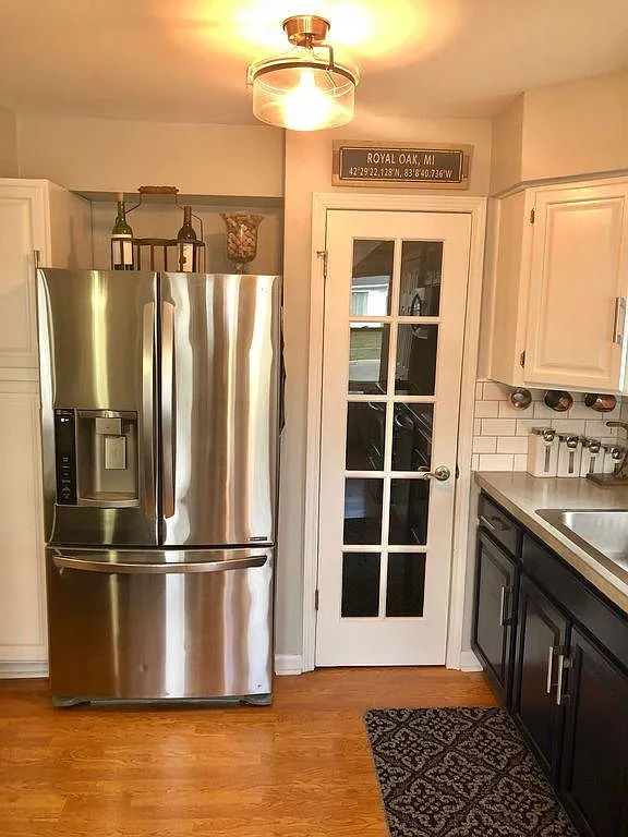 533 Walnut Ave — Photo 3