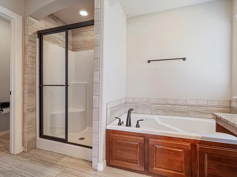 231 Genoa Way — Photo 11