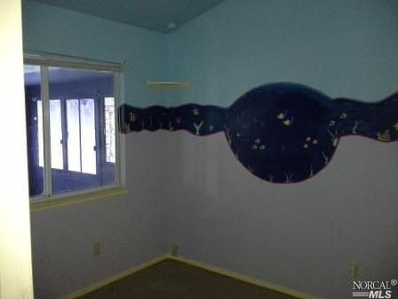 5th image of 851 Brockton Pl