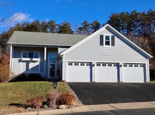 2305 Valley Ct, Northfield, MN 55057