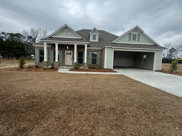 379 Ellens Walk, Tifton, GA 31794