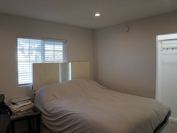 2nd image of 6389 La Palma Pkwy