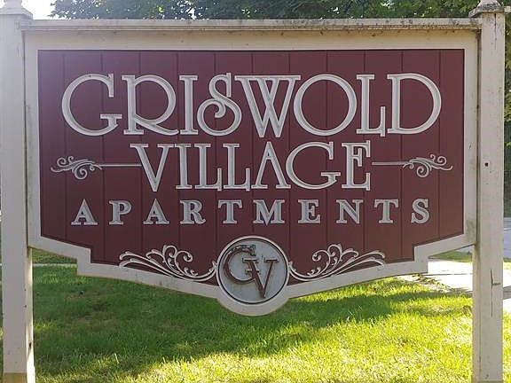 3rd image of 316 Griswold St #1