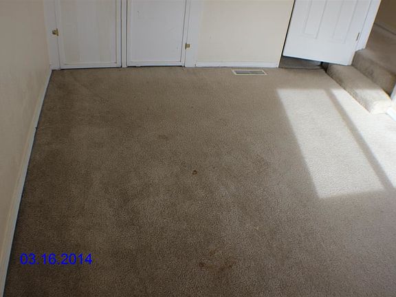 2nd image of 613 E Belmont St