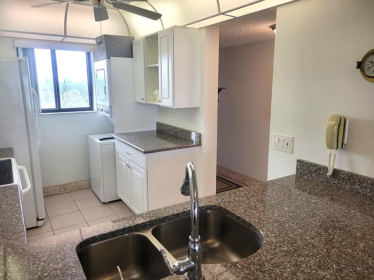 10152 S Ocean Dr #418B — Photo 12
