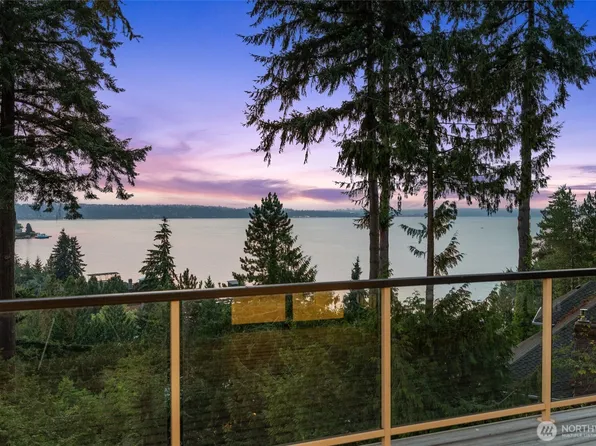 2003 82nd Avenue SE, Mercer Island, WA 98040