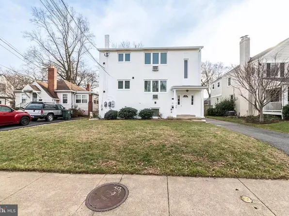 3812 13th St N, Arlington, VA 22201
