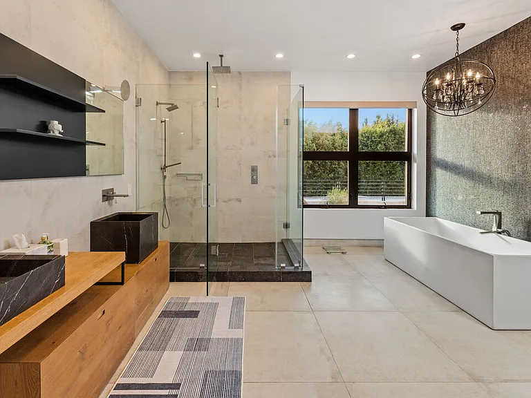 623 N Edinburgh Ave — Photo 23