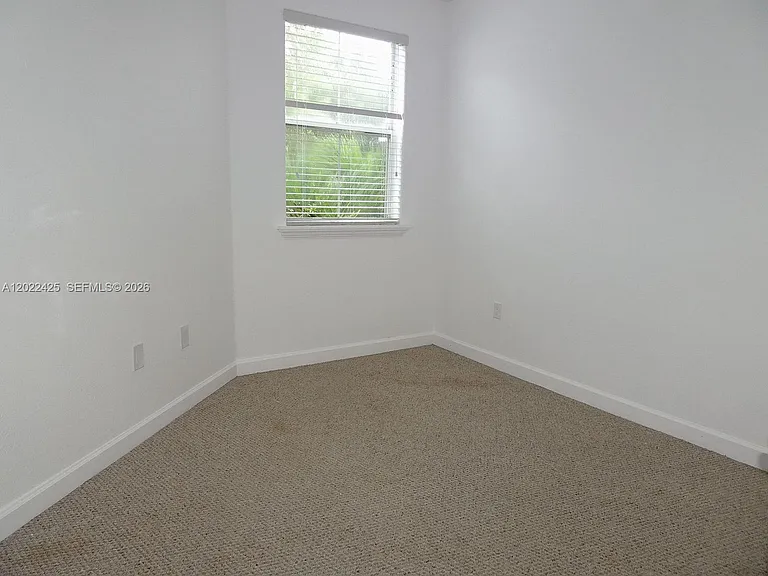 5460 NW 107th Ave #115 — Photo 28