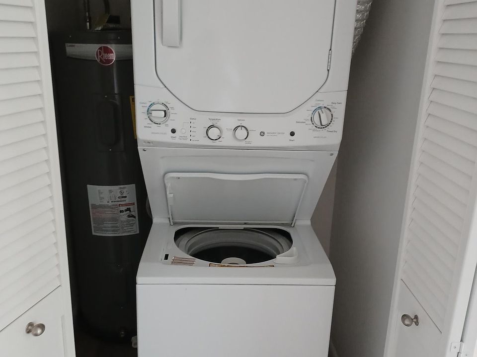 Stacking laundry