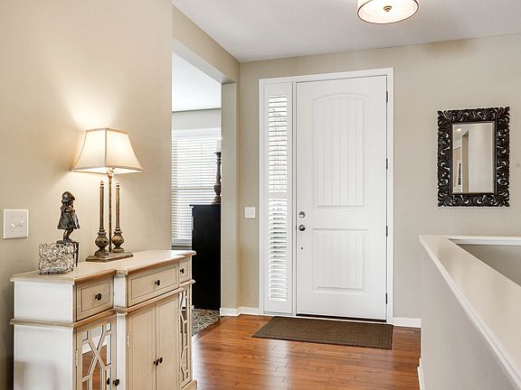 5th image of 10786 Lyndale Bluffs Trl