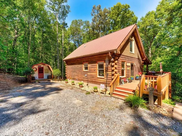 85 Trail Tree Dr, Mc Caysville, GA 30555