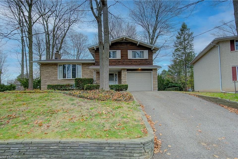 1st image of 38 Glenwood Dr