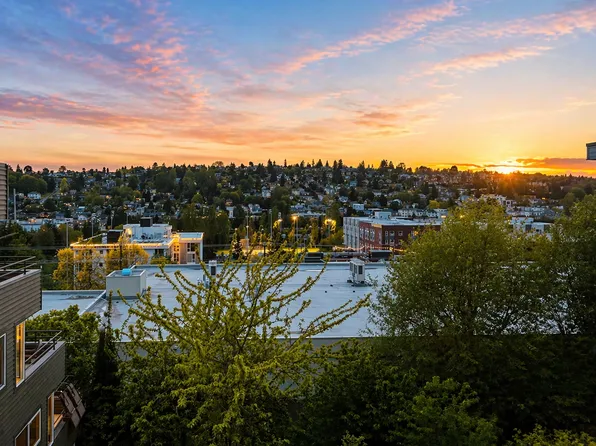 3011 14th Ave W APT 3, Seattle, WA 98119