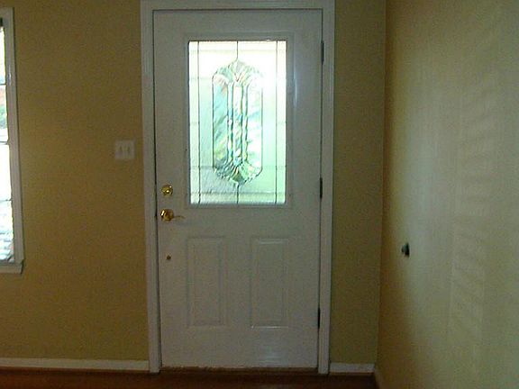 4th image of 2223 Wakefield Dr