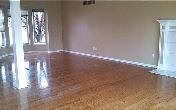3rd image of 11390 Willow