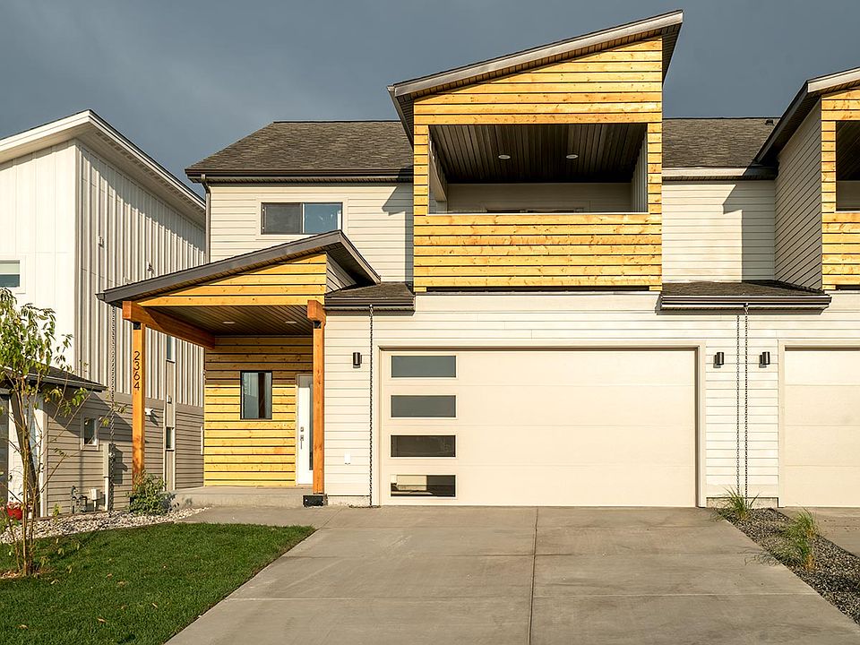 687 Renee Way, front with upper deck