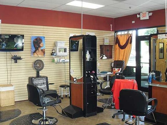 3rd image of 4570 Lyons Rd Ste 114