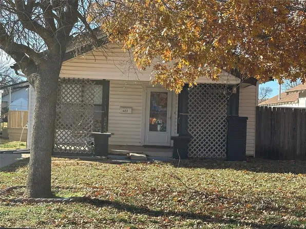 423 N Lowe St, Hobart, OK 73651