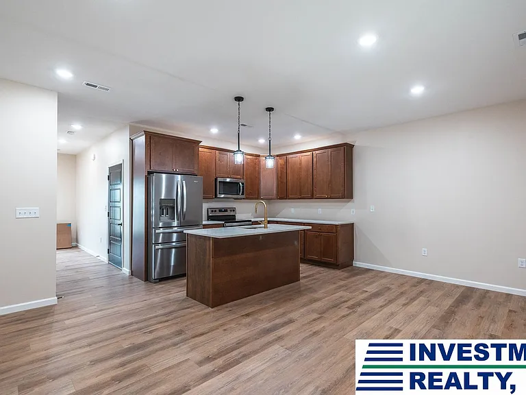 312 Colonial Hills Rd — Photo 4