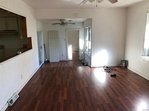 4th image of 72 Fairbrothers Pl