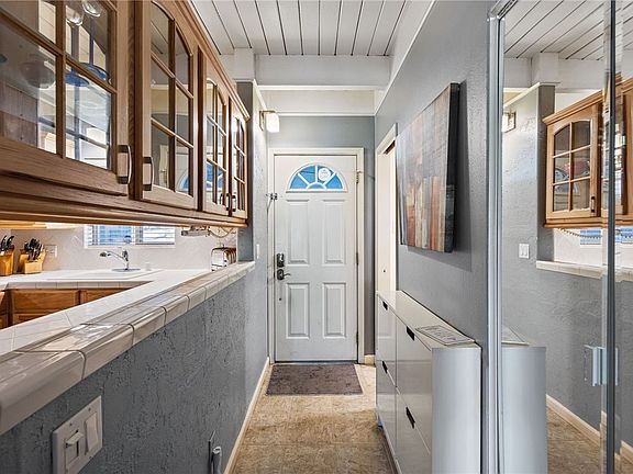 3rd image of 801 Northwood Blvd Unit 3