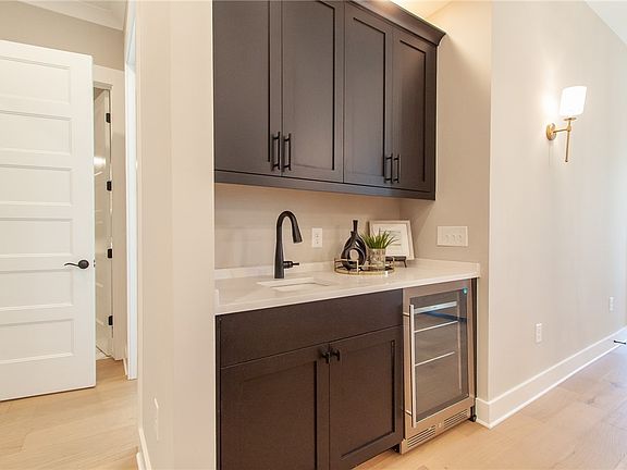 5th image of 3001 Dawson Corner Ln