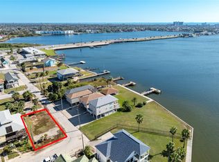 1120 64th St, Galveston, TX 77551