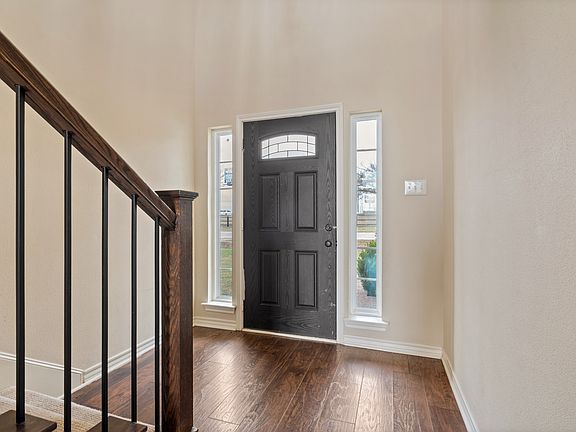 2nd image of 100-106 Eagle Meadow Dr