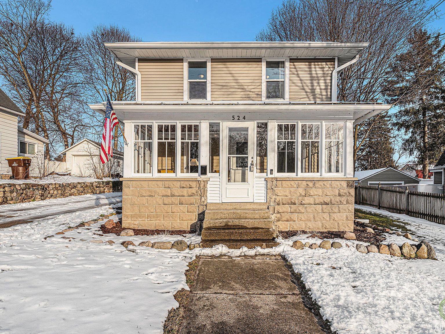 524 King St, Ionia, MI 48846 Zillow