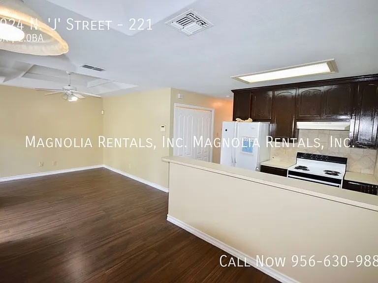 2924 N J St #221 — Photo 8