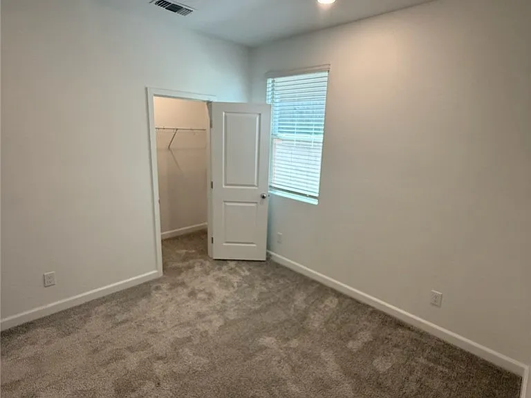4146 Royal Melody Ct — Photo 31