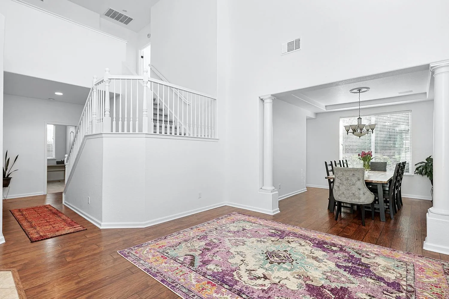 107 Cattail Ct photo 1