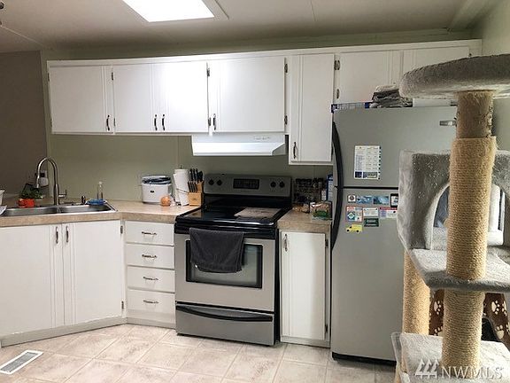 4th image of 3501 Auburn Way S Trlr 24