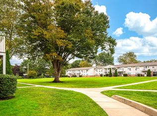 Hawthorne Living, Central Islip, NY 11722