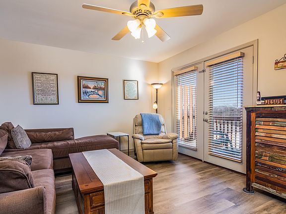 4th image of 315 Toni Ln APT D