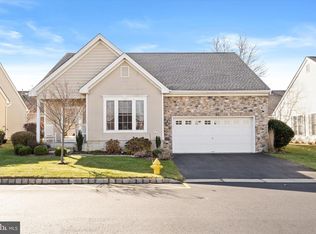 49 Chickadee Way, Hamilton, NJ 08690