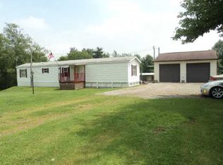 651 Pulaski Mercer Rd, Mercer, PA 16137