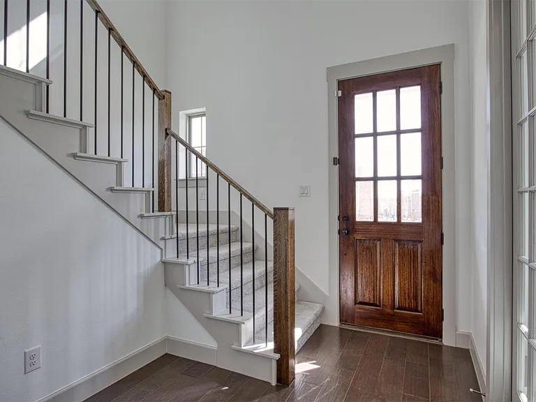 852 Deer Run Rd — Photo 2