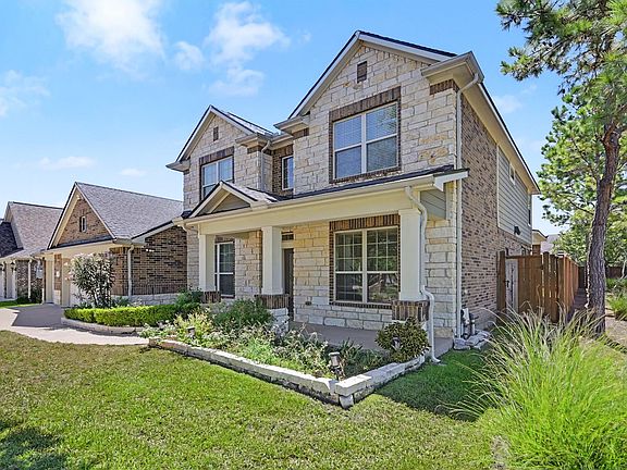 3rd image of 31325 Riley Woods Ct