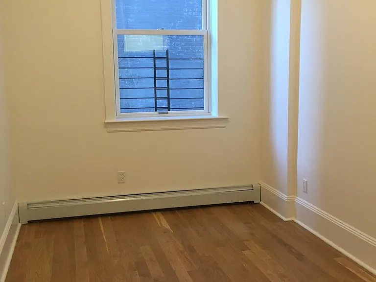 68 Edgecombe Ave #2 — Photo 6