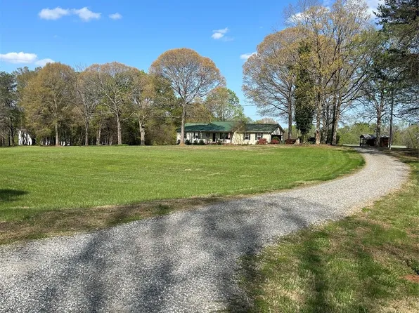 284 Blossom Hill Rd, Lincolnton, NC 28092