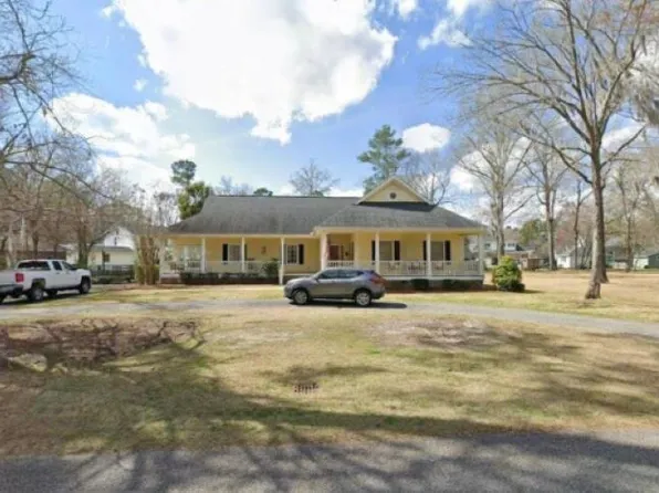 2205 Rosebud Dr., Conway, SC 29526