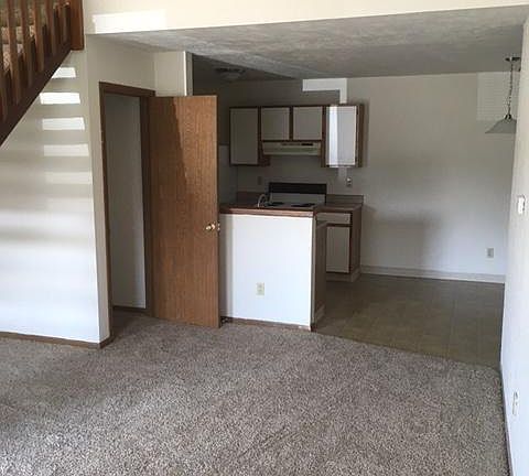 2nd image of 6235 Apricot Ct