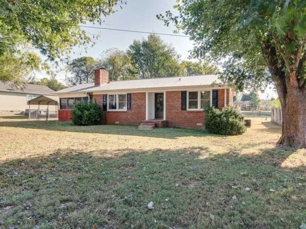 115 Elm St, Cornersville, TN 37047