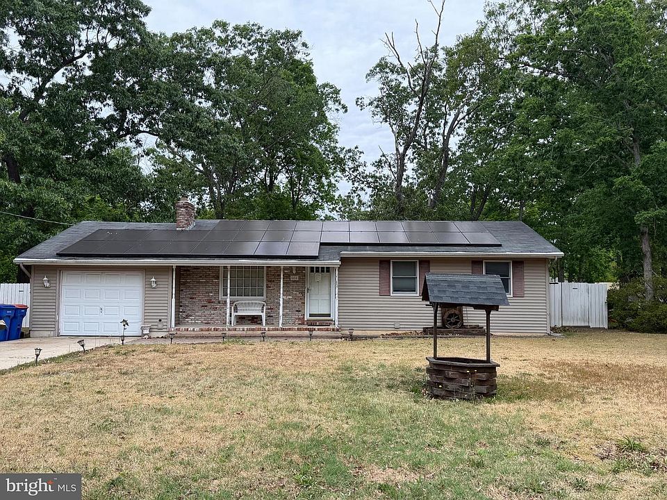 1st image of 404 Henderson Ave